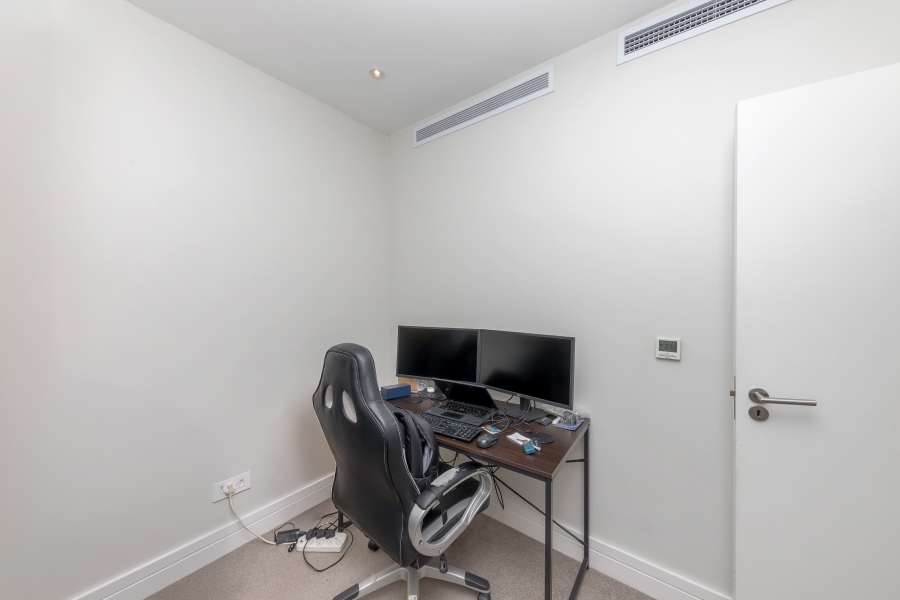 To Let 2 Bedroom Property for Rent in Cape Town City Centre Western Cape